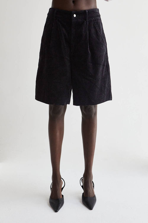 CP7643 - Myrtle Corduroy Bermuda Shorts: S / Black