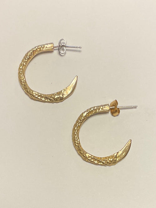 MadeIn Iguana claw hoop earrings