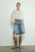 MAP3098 DENIM BERMUDA SHORTS WITH YOKE SEAM: CREAM / S