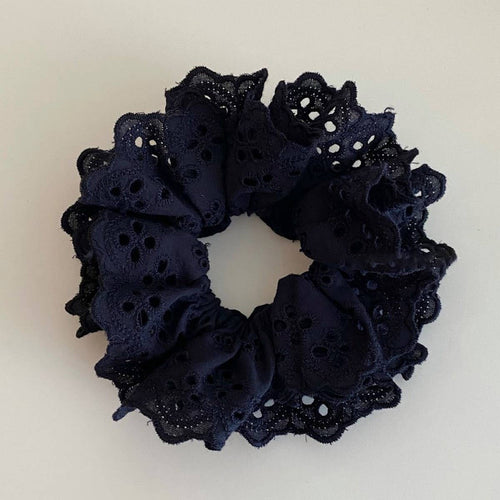 BIG LACE HOLLOW HAIR TIE SCRUNCHIES