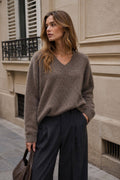 V-neck Pullover in Cashmere, Wool & Silk: Coral Pink / One size