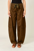AJP6166 UTILITY BARREL WAIST TIE CARGO PANTS: KAHKI / S-M-L (2-2-2)