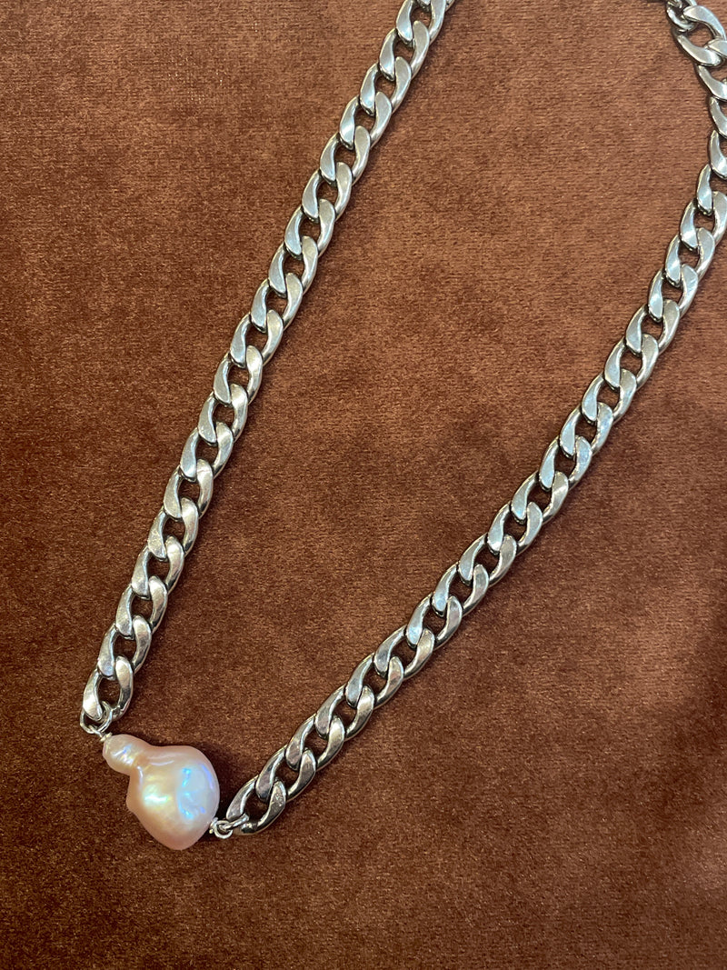 FEAST- Cuban Link w/ Baroque Pearl